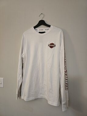 Harley-Davidson White Long Sleeve Tee with Patched Logo and Sleeve Branding